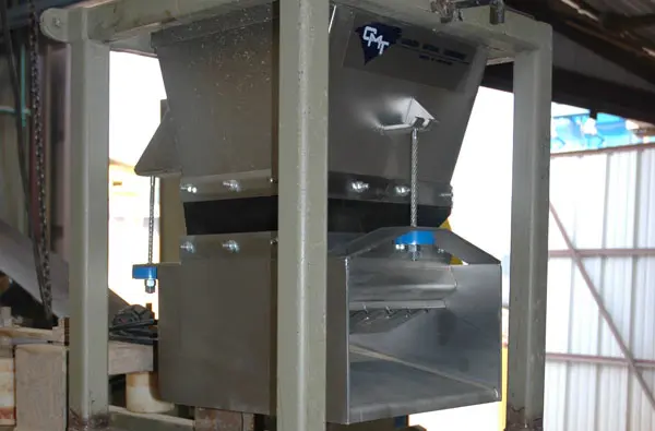 Buna-N Rubber Nitrile Tubing Flex Connector on Brickmaster Feeder