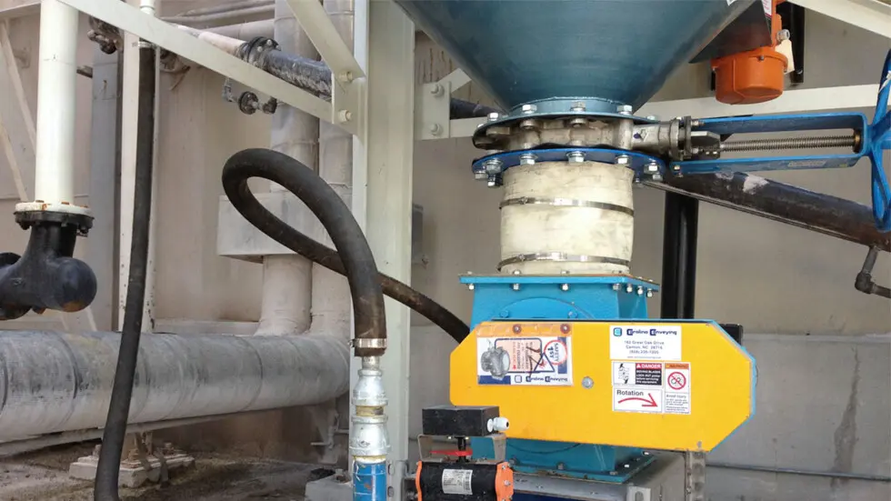 Flexible Rubber Sleeve Connector on Rotary Valve
